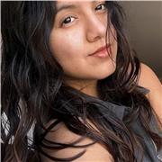 Me defino como una persona amable y resolutiva en momentos complicados, puedo dar clases a cualquier tipo de edad